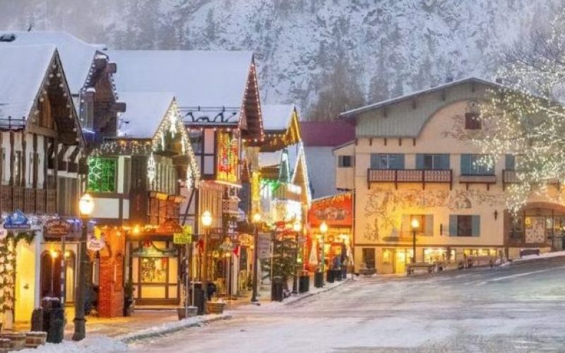 Christmas Villiage_2