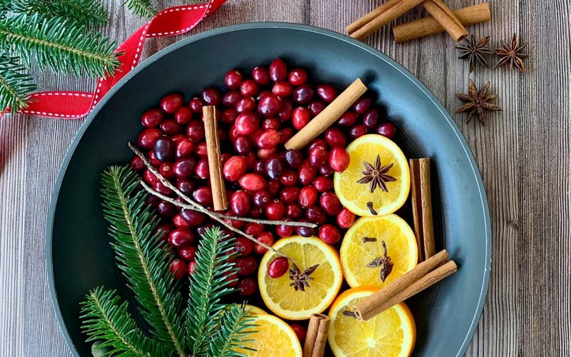 Flat,Lay,Of,Homemade,Simmering,Christmas,Potpourri,To,Make,Home